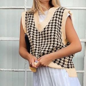 Houndstooth Sweater Vest